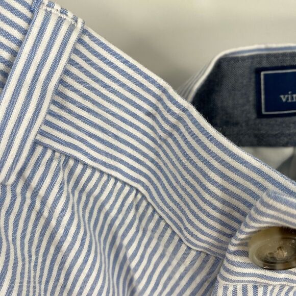 Vineyard Vines Blue and White Flat Front Shorts waist 34 - Picture 4 of 5